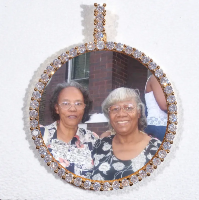 LARGE 3D CIRCLE CUSTOM PICTURE PENDANT sold by The GUU Shop