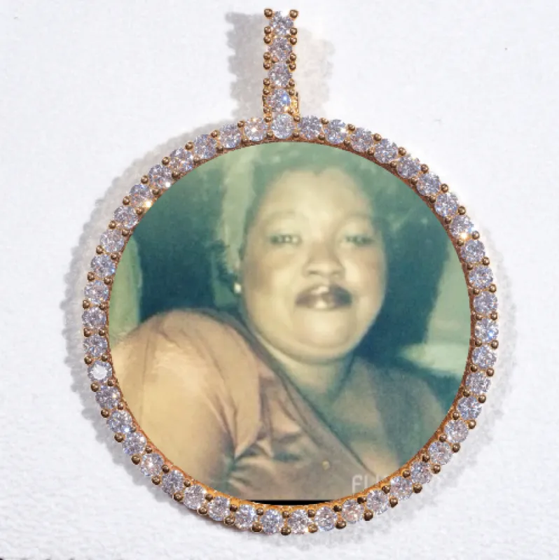 LARGE 3D CIRCLE CUSTOM PICTURE PENDANT sold by The GUU Shop