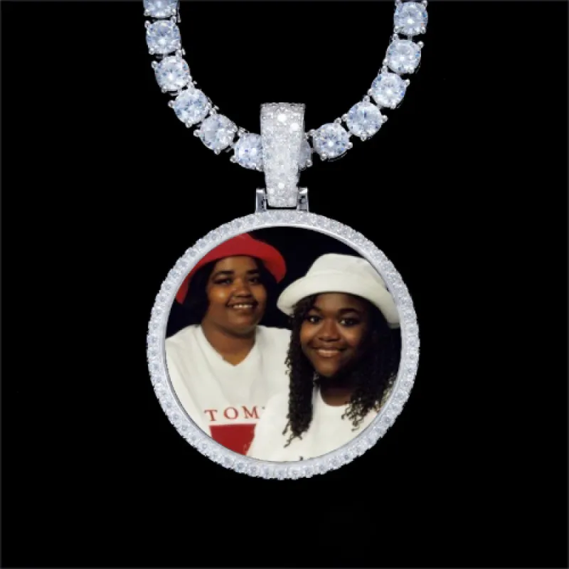 925S & VVS Moissanite 3D Circle Custom Picture Pendant made by The GUU Shop