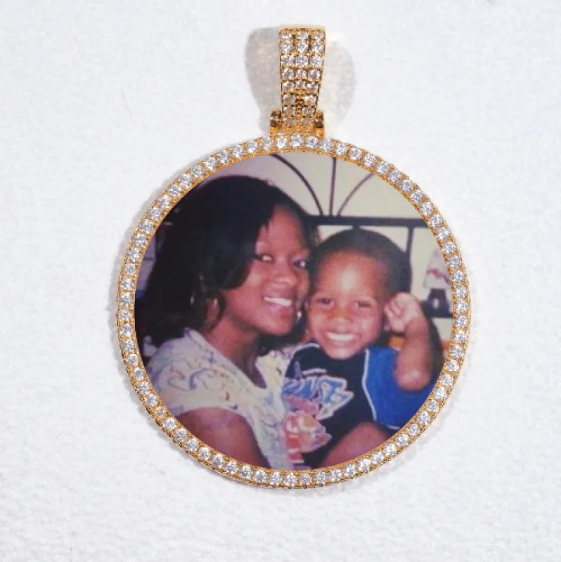 MEDIUM 3D CIRCLE CUSTOM PICTURE PENDANT sold by The GUU Shop