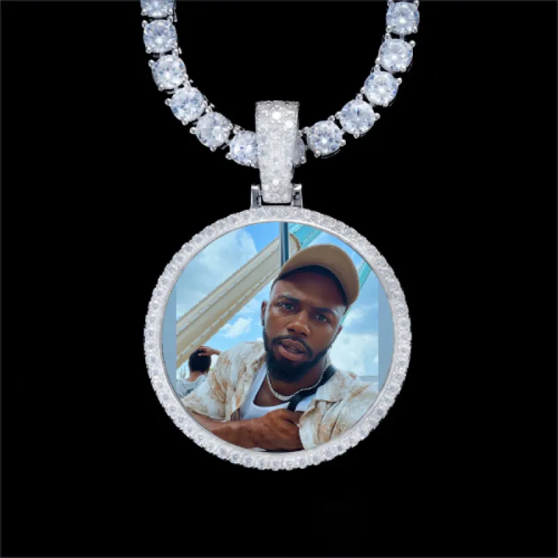 925S & VVS Moissanite 3D Circle Custom Picture Pendant made by The GUU Shop