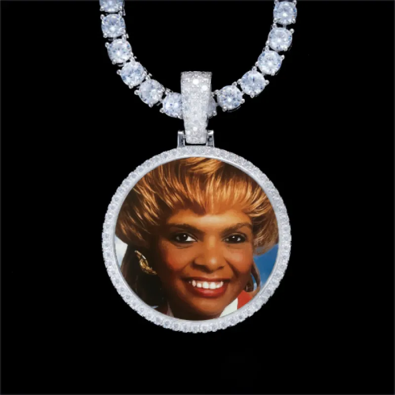 925S & VVS Moissanite 3D Circle Custom Picture Pendant sold by The GUU Shop