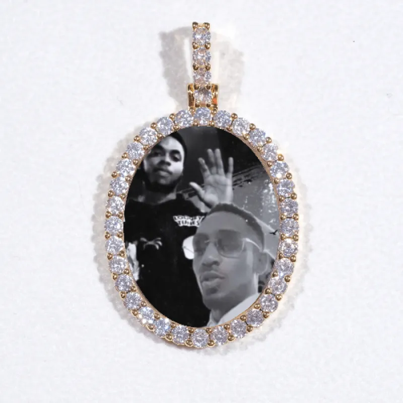 3D Oval Custom Picture Pendant made by The GUU Shop