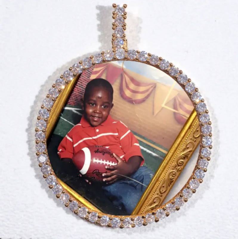 LARGE 3D CIRCLE CUSTOM PICTURE PENDANT sold by The GUU Shop