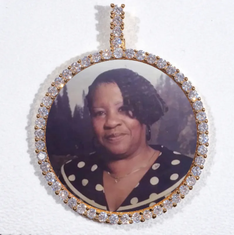 LARGE 3D CIRCLE CUSTOM PICTURE PENDANT sold by The GUU Shop