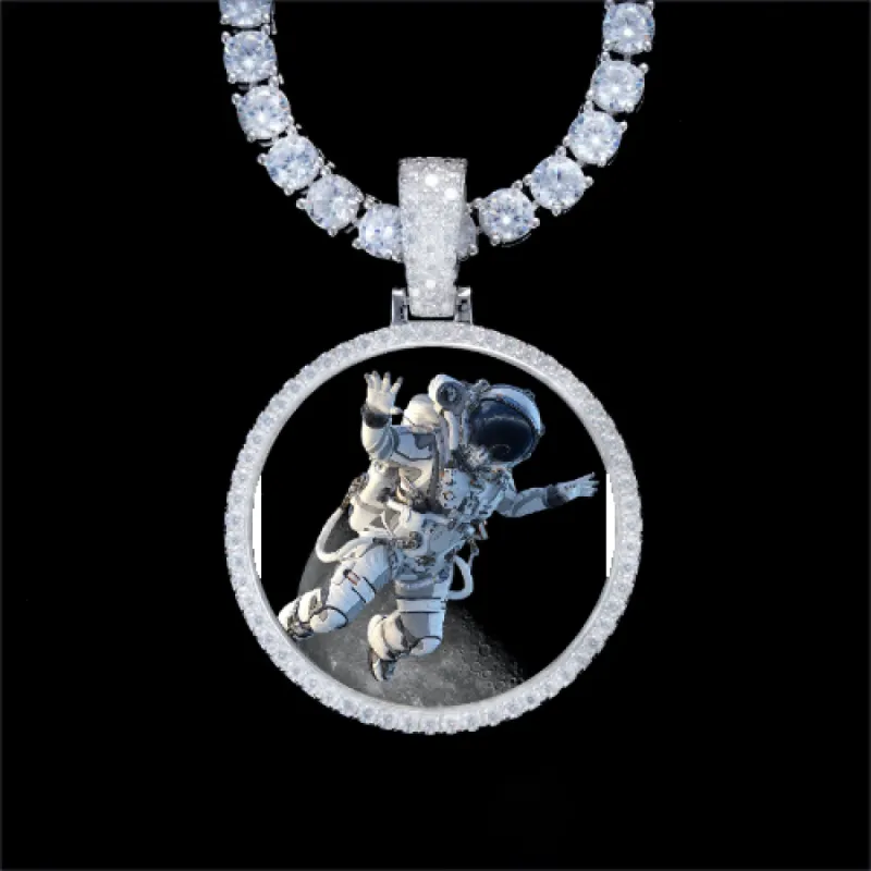 925S & VVS Moissanite 3D Circle Custom Picture Pendant made by The GUU Shop