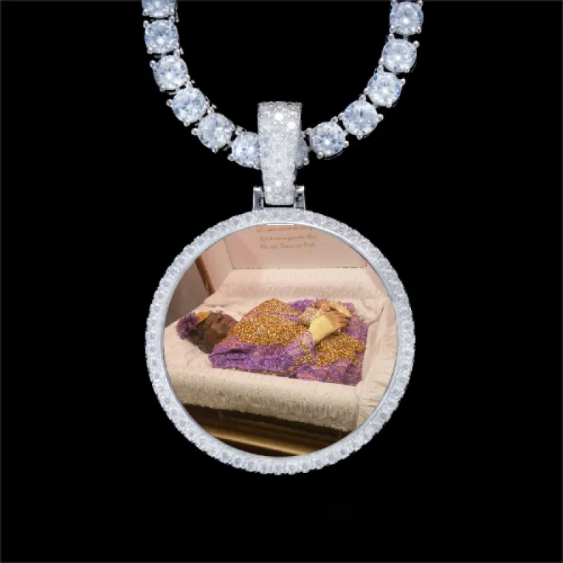 925S & VVS Moissanite 3D Circle Custom Picture Pendant sold by The GUU Shop