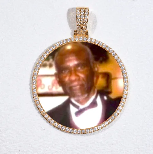 MEDIUM 3D CIRCLE CUSTOM PICTURE PENDANT sold by The GUU Shop