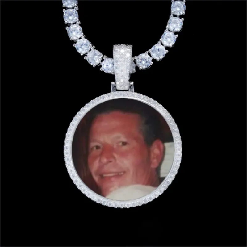925S & VVS Moissanite 3D Circle Custom Picture Pendant made by The GUU Shop