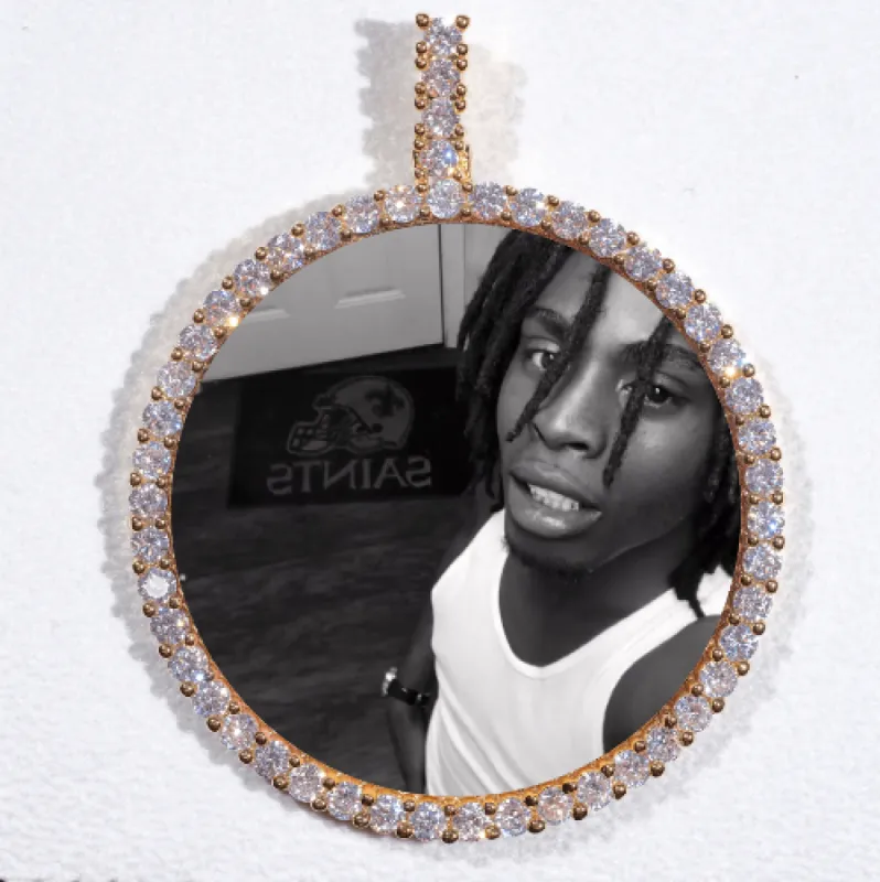 LARGE 3D CIRCLE CUSTOM PICTURE PENDANT made by The GUU Shop