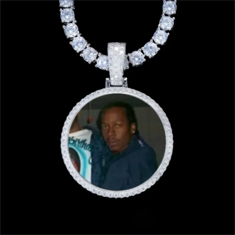 925S & VVS Moissanite 3D Circle Custom Picture Pendant sold by The GUU Shop