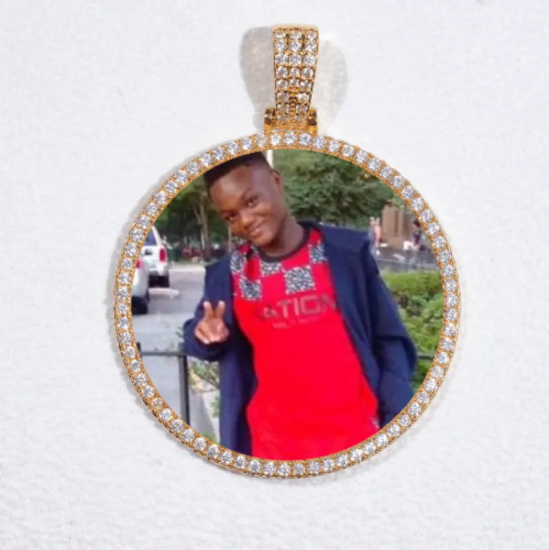 MEDIUM 3D CIRCLE CUSTOM PICTURE PENDANT sold by The GUU Shop