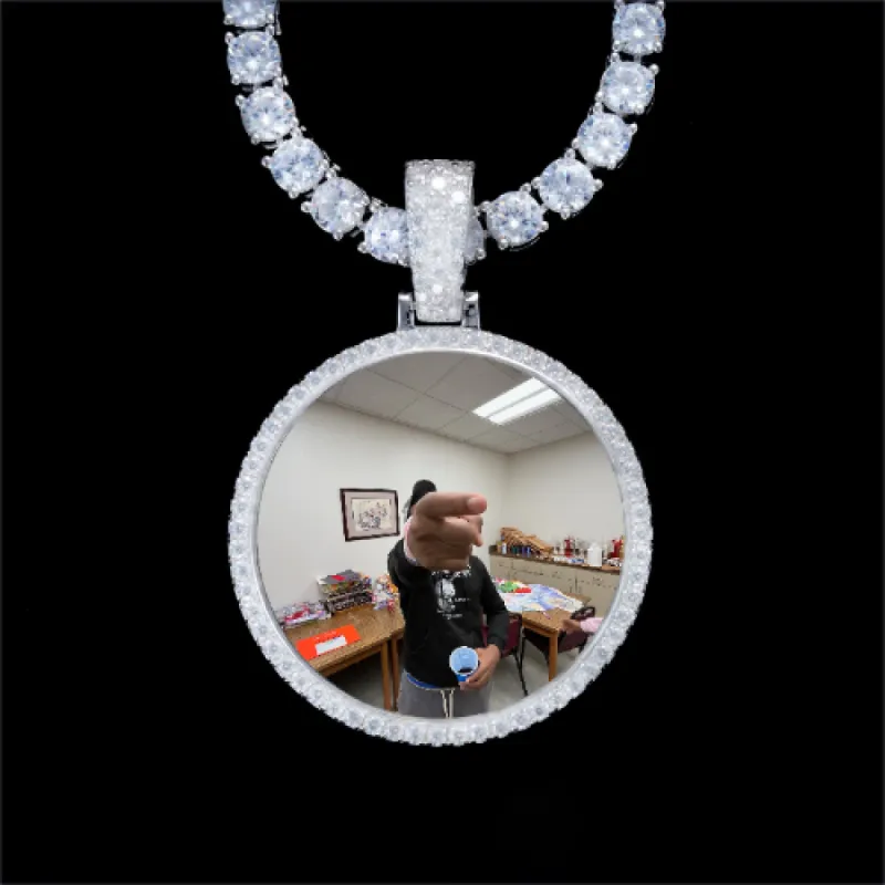 925S & VVS Moissanite 3D Circle Custom Picture Pendant sold by The GUU Shop