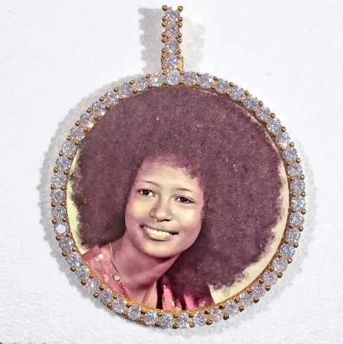 LARGE 3D CIRCLE CUSTOM PICTURE PENDANT sold by The GUU Shop