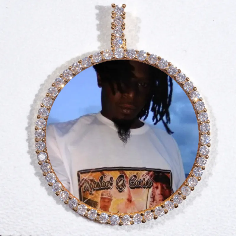 LARGE 3D CIRCLE CUSTOM PICTURE PENDANT made by The GUU Shop