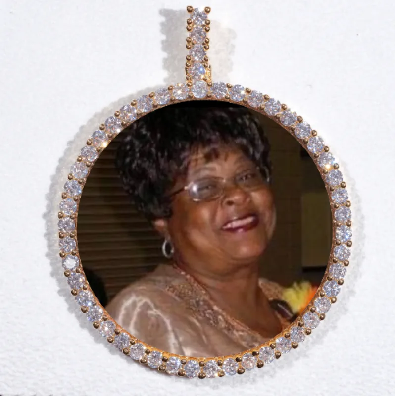 LARGE 3D CIRCLE CUSTOM PICTURE PENDANT sold by The GUU Shop