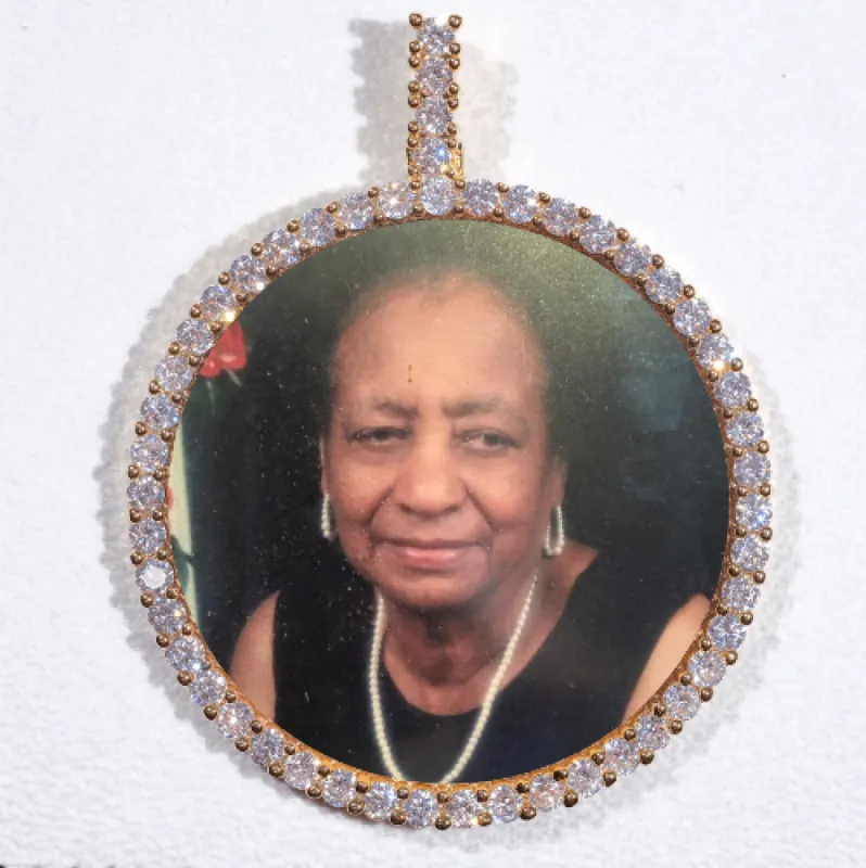 LARGE 3D CIRCLE CUSTOM PICTURE PENDANT sold by The GUU Shop