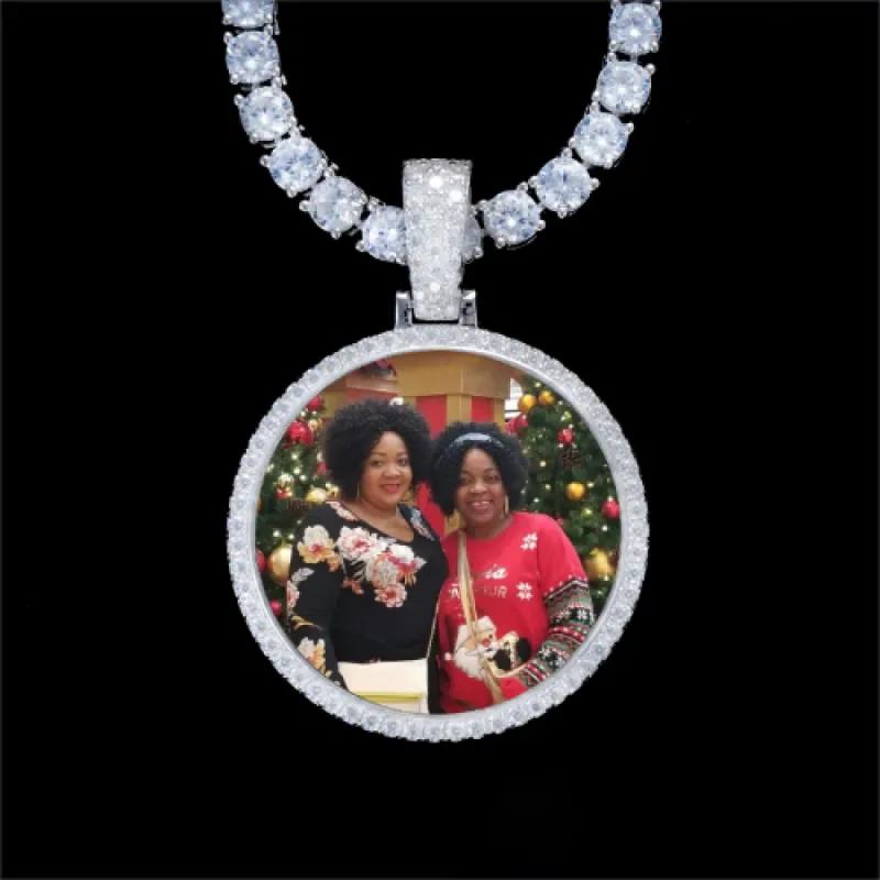 925S & VVS Moissanite 3D Circle Custom Picture Pendant made by The GUU Shop