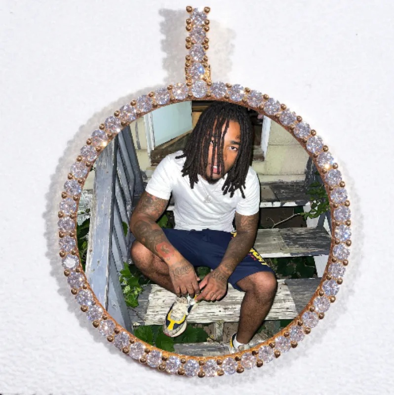 LARGE 3D CIRCLE CUSTOM PICTURE PENDANT made by The GUU Shop