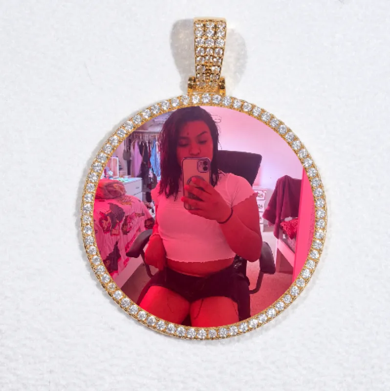 MEDIUM 3D CIRCLE CUSTOM PICTURE PENDANT sold by The GUU Shop