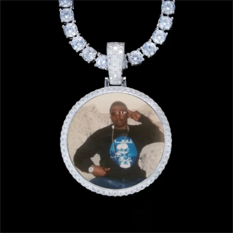 925S & VVS Moissanite 3D Circle Custom Picture Pendant sold by The GUU Shop