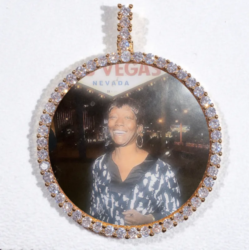 LARGE 3D CIRCLE CUSTOM PICTURE PENDANT sold by The GUU Shop