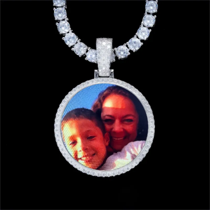 925S & VVS Moissanite 3D Circle Custom Picture Pendant made by The GUU Shop
