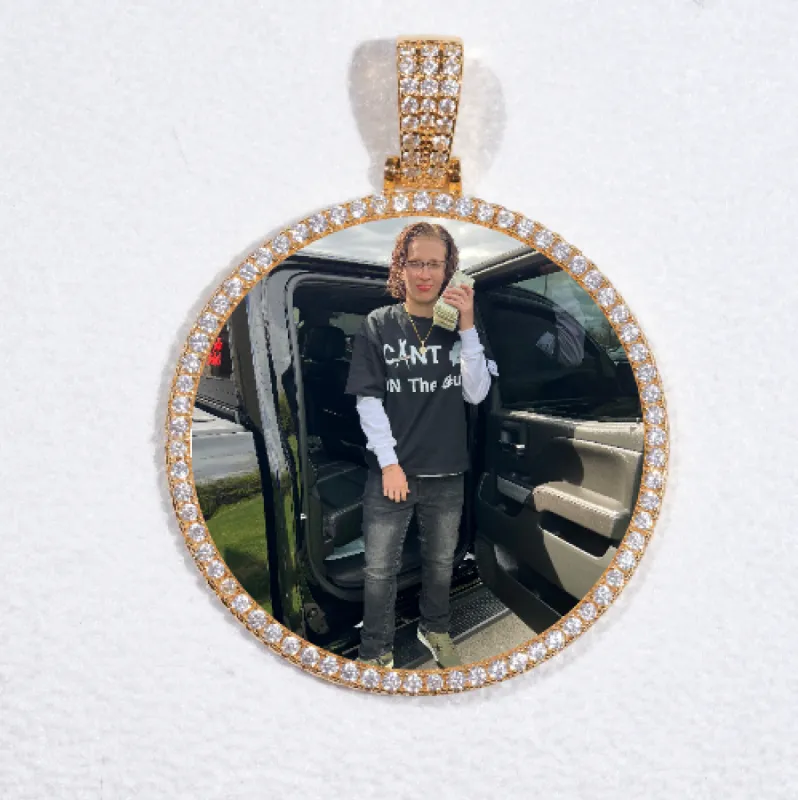 MEDIUM 3D CIRCLE CUSTOM PICTURE PENDANT sold by The GUU Shop