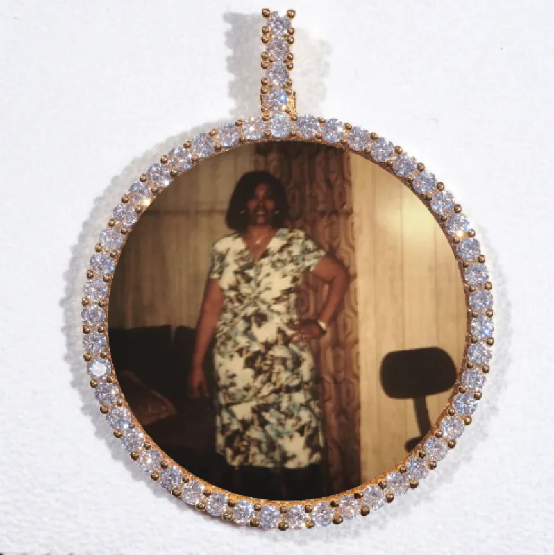 LARGE 3D CIRCLE CUSTOM PICTURE PENDANT sold by The GUU Shop