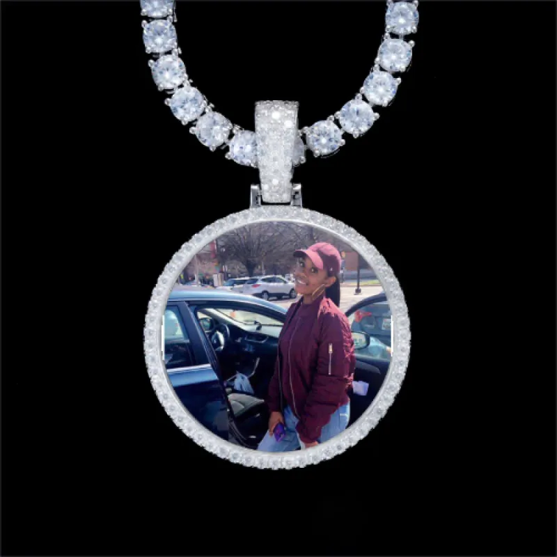 925S & VVS Moissanite 3D Circle Custom Picture Pendant made by The GUU Shop