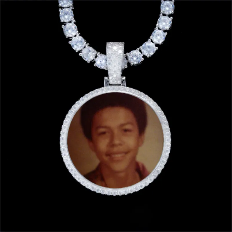 925S & VVS Moissanite 3D Circle Custom Picture Pendant sold by The GUU Shop