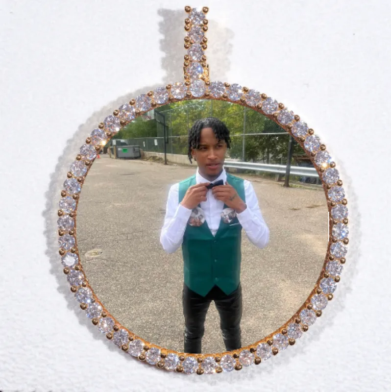 LARGE 3D CIRCLE CUSTOM PICTURE PENDANT sold by The GUU Shop