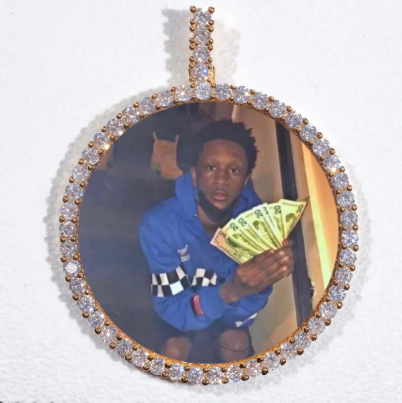 LARGE 3D CIRCLE CUSTOM PICTURE PENDANT sold by The GUU Shop