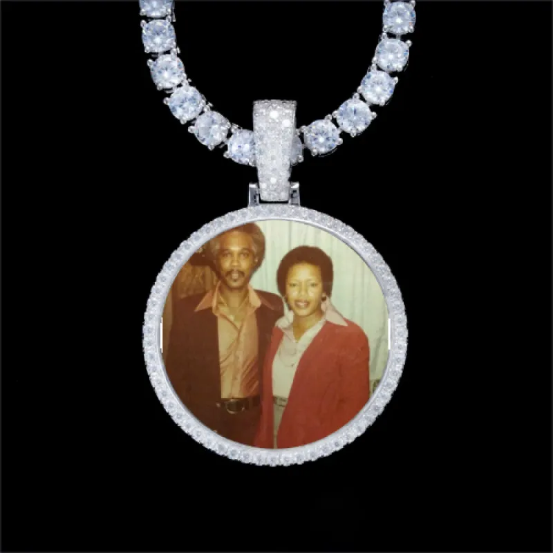 925S & VVS Moissanite 3D Circle Custom Picture Pendant sold by The GUU Shop