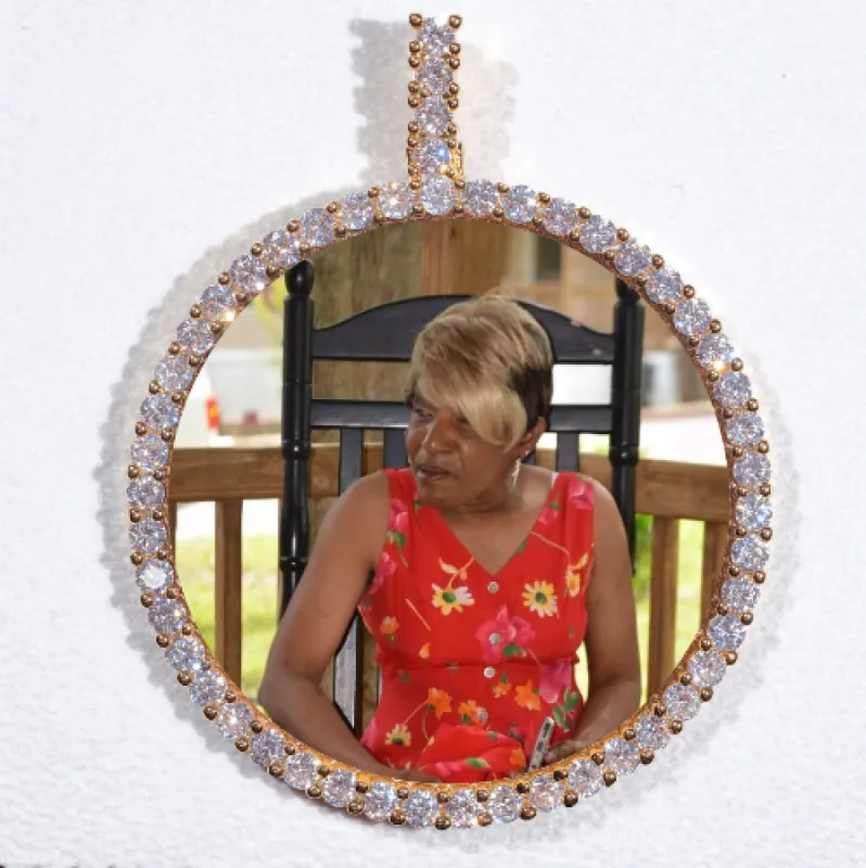 LARGE 3D CIRCLE CUSTOM PICTURE PENDANT sold by The GUU Shop