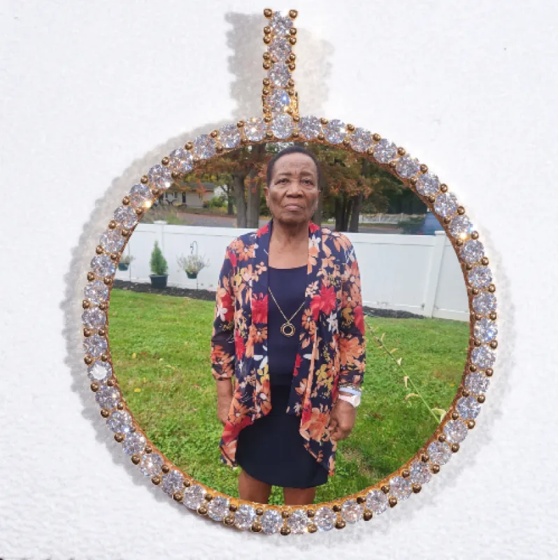 LARGE 3D CIRCLE CUSTOM PICTURE PENDANT sold by The GUU Shop