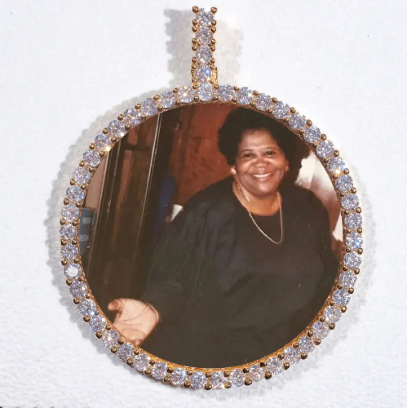 LARGE 3D CIRCLE CUSTOM PICTURE PENDANT sold by The GUU Shop