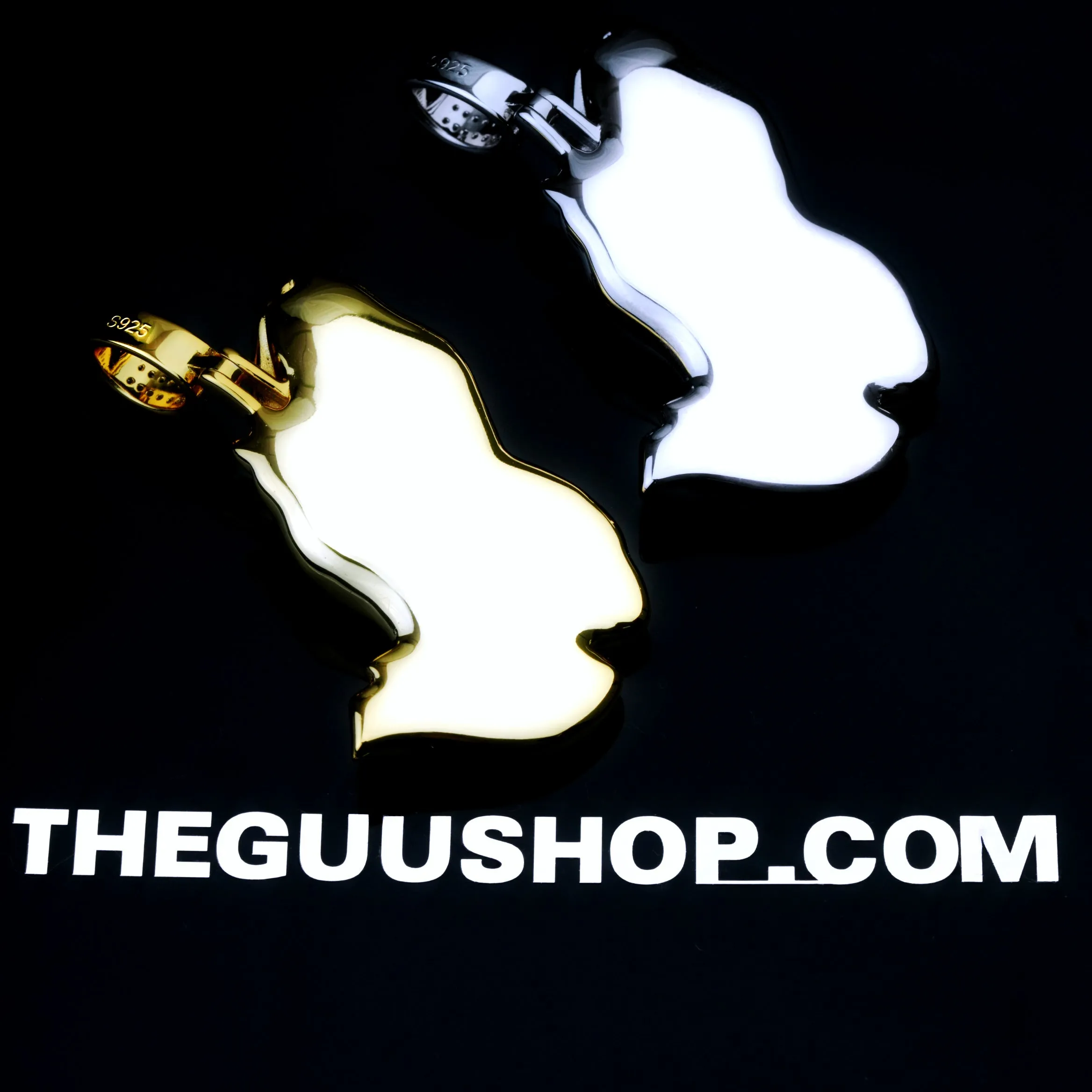 925S & VVS Moissanite Praying Hand Necklace sold by The GUU Shop product image thumbnail 5