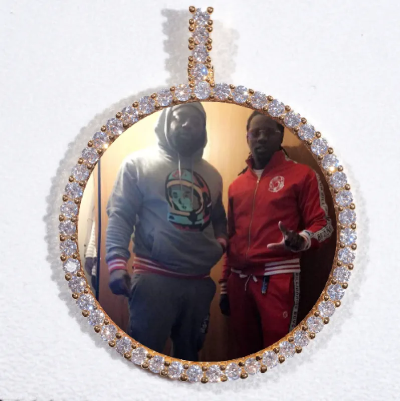 LARGE 3D CIRCLE CUSTOM PICTURE PENDANT made by The GUU Shop