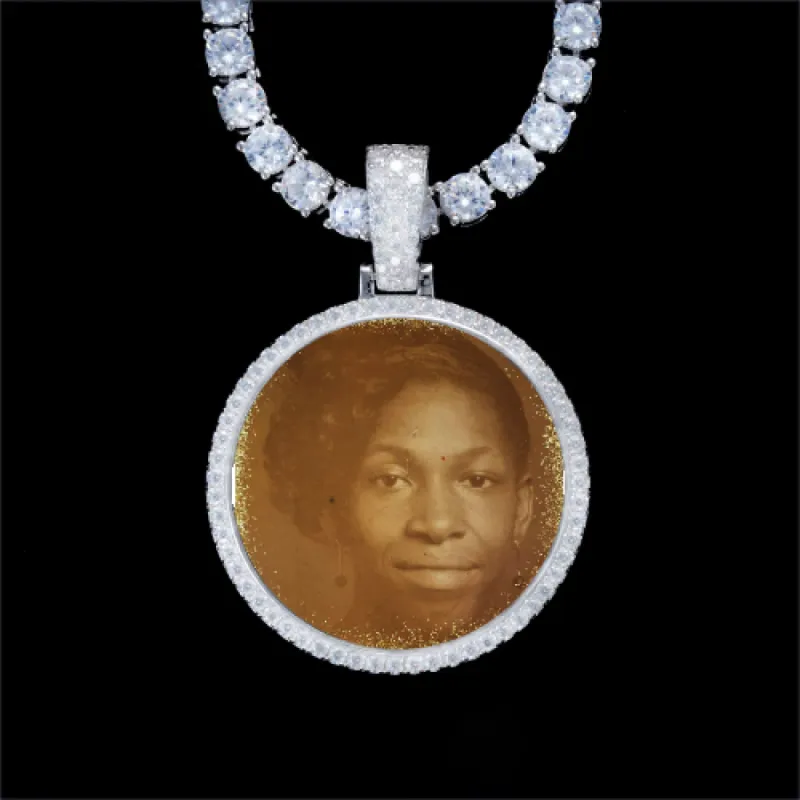 925S & VVS Moissanite 3D Circle Custom Picture Pendant sold by The GUU Shop