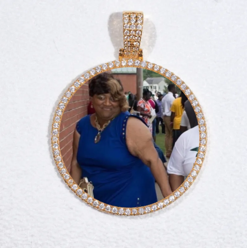 MEDIUM 3D CIRCLE CUSTOM PICTURE PENDANT sold by The GUU Shop