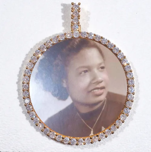 LARGE 3D CIRCLE CUSTOM PICTURE PENDANT sold by The GUU Shop