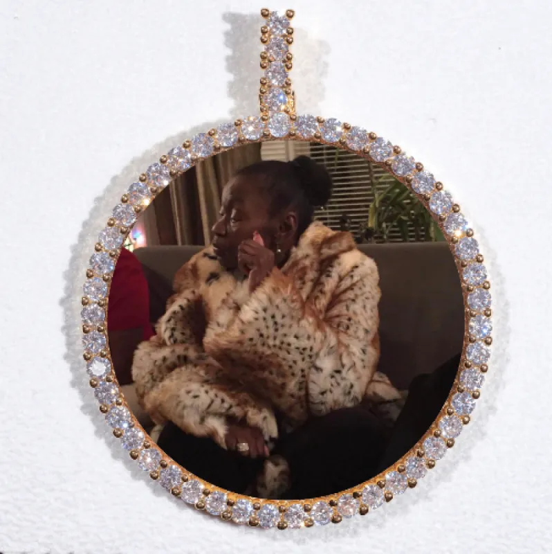 LARGE 3D CIRCLE CUSTOM PICTURE PENDANT sold by The GUU Shop