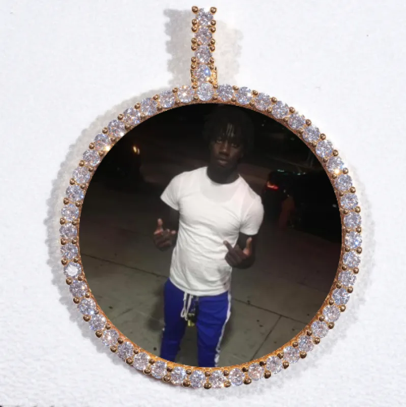 LARGE 3D CIRCLE CUSTOM PICTURE PENDANT made by The GUU Shop