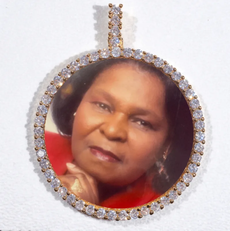 LARGE 3D CIRCLE CUSTOM PICTURE PENDANT sold by The GUU Shop