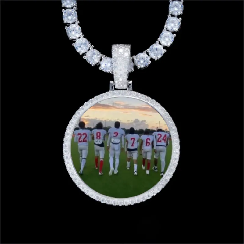 925S & VVS Moissanite 3D Circle Custom Picture Pendant made by The GUU Shop