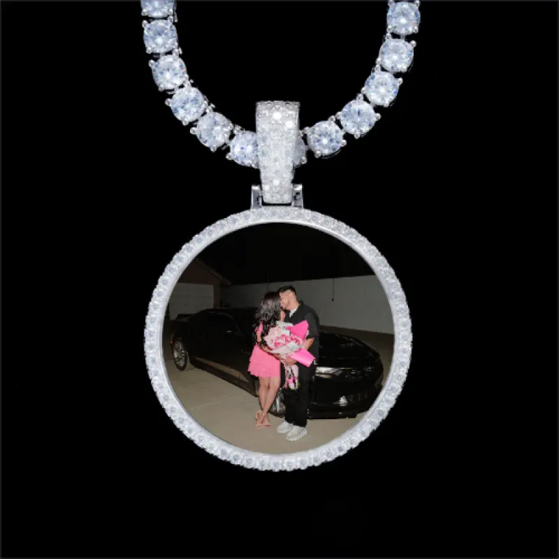 925S & VVS Moissanite 3D Circle Custom Picture Pendant made by The GUU Shop