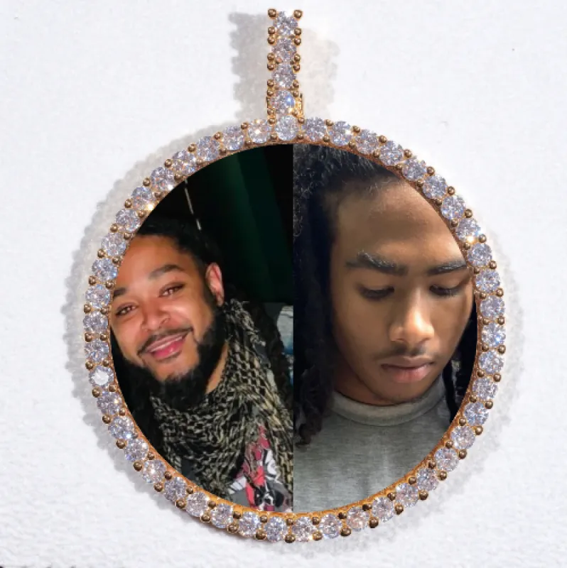 LARGE 3D CIRCLE CUSTOM PICTURE PENDANT made by The GUU Shop