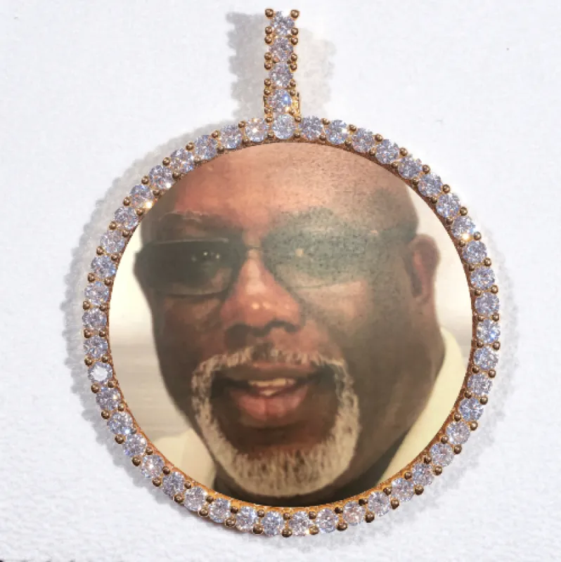 LARGE 3D CIRCLE CUSTOM PICTURE PENDANT made by The GUU Shop