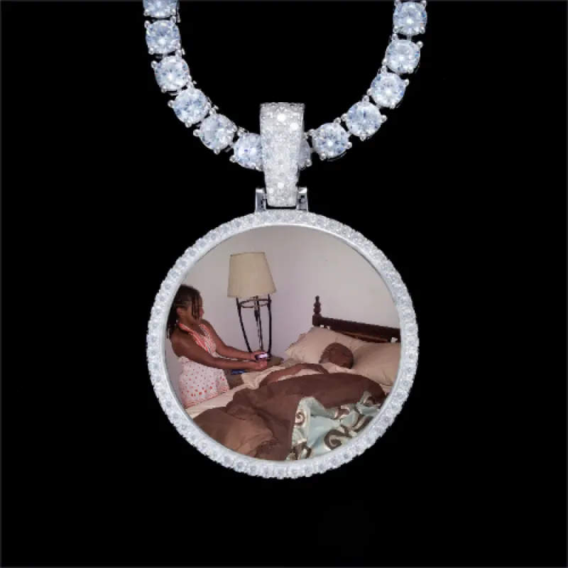 925S & VVS Moissanite 3D Circle Custom Picture Pendant sold by The GUU Shop